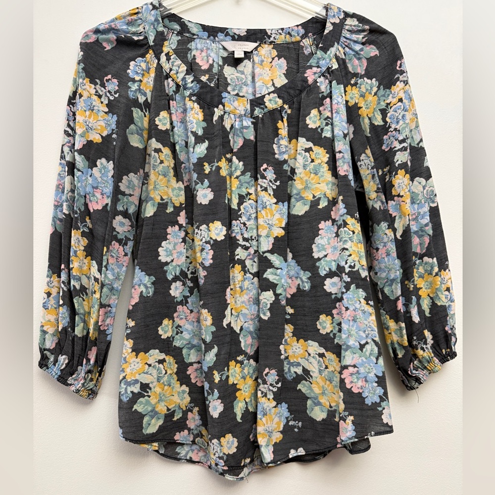 LC Lauren Conrad Multicolor Floral & Charcoal Black Blouse
